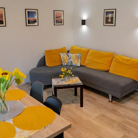 Sloneczny Piec Morz Lägenhet *